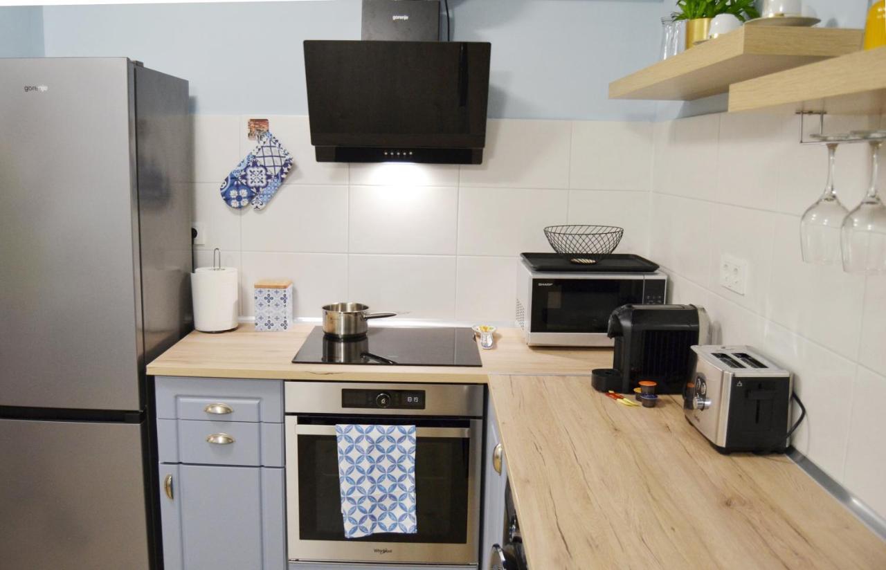 Sunshine - New & Quiet 1Br Apt, Business Area, Close To Airport, Highway A3, Subway Bucareste Exterior foto